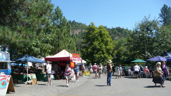 Upper East Side of the River Art Walk - Shady Cove - 2011